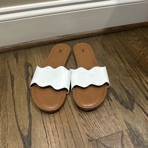 Shade & Shore White and Tan Slide Sandals Casual Comfort